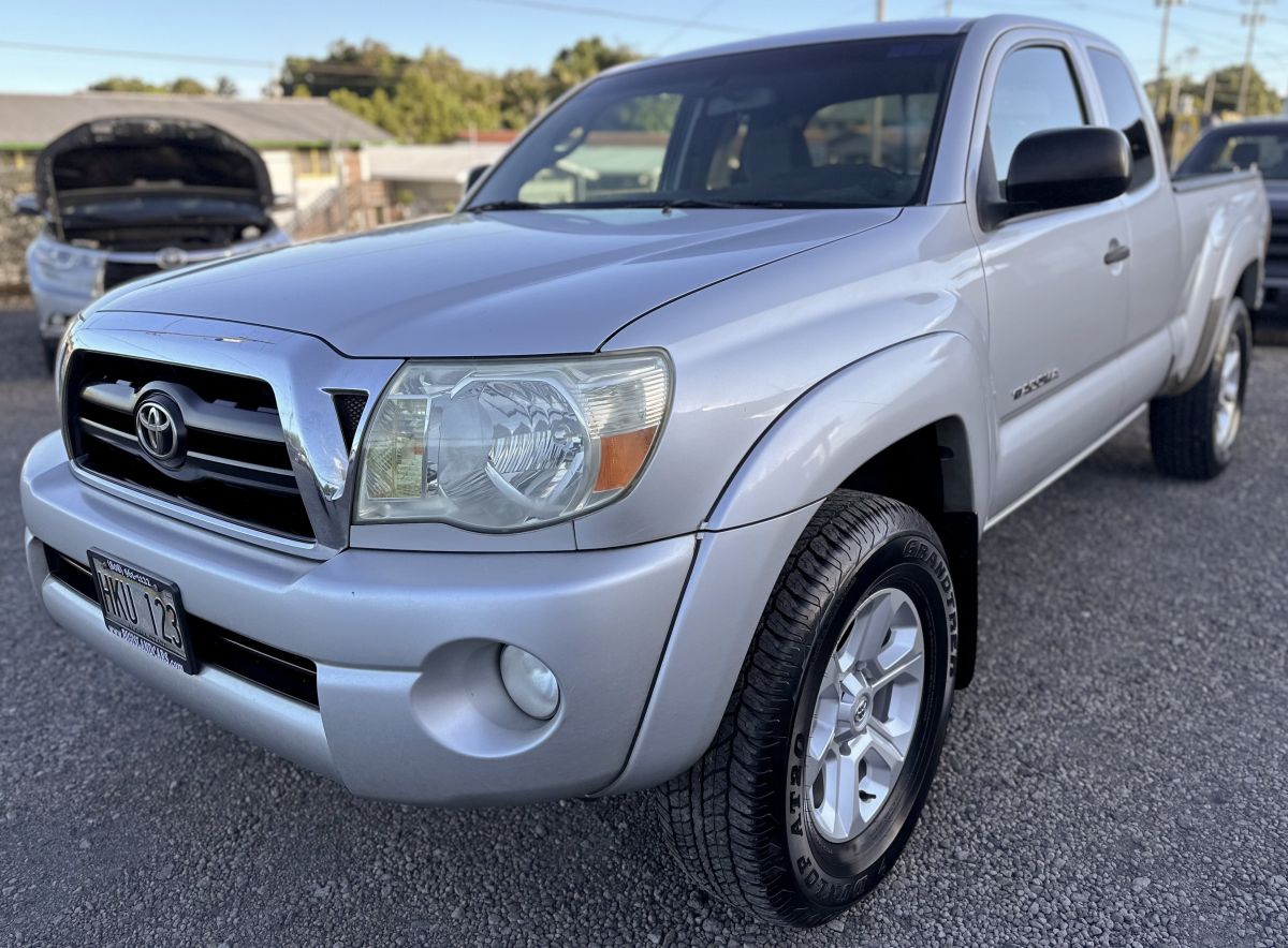 2008 Toyota Tacoma Base photo 1